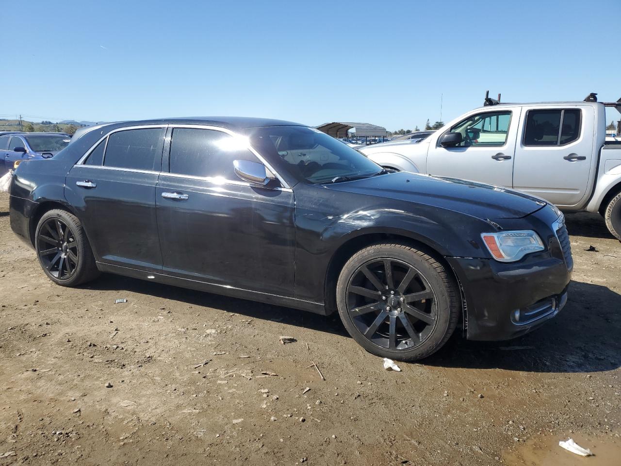 2013 Chrysler 300 - Image 4