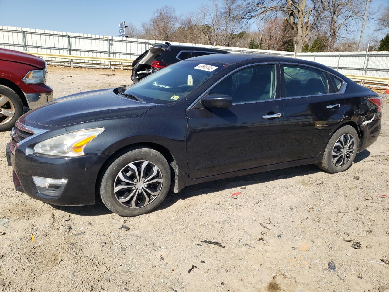 2015 Nissan Altima - Image 1