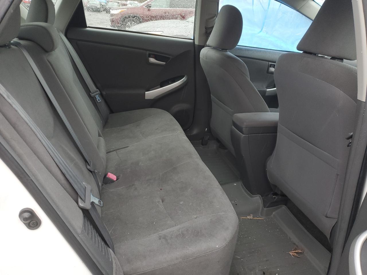 2010 Toyota Prius - Image 10