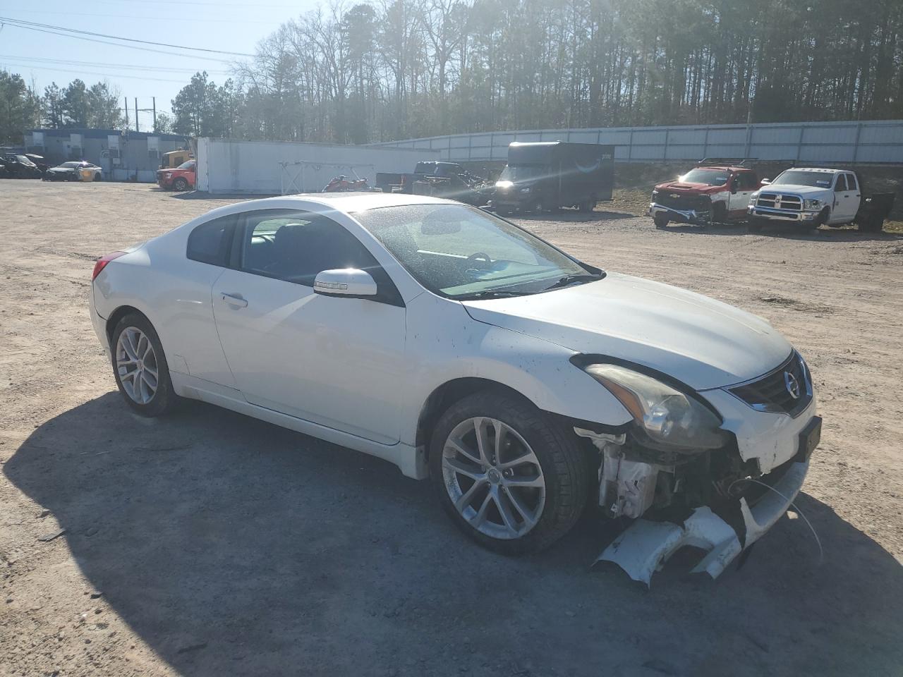 2011 Nissan Altima - Image 4