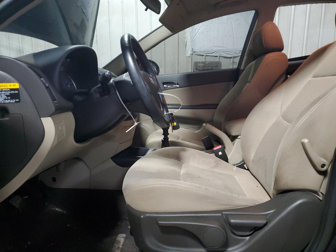 2009 Hyundai Elantra - Image 7