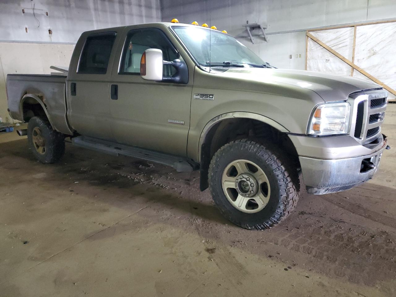 2006 Ford F350 - Image 4
