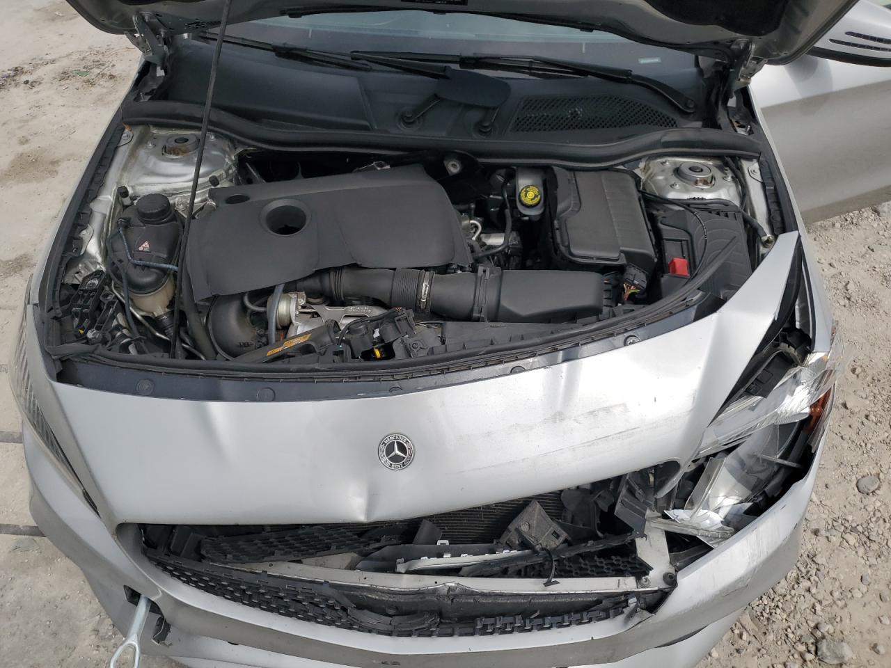 2018 Mercedes-Benz CLA-klasse - Image 13