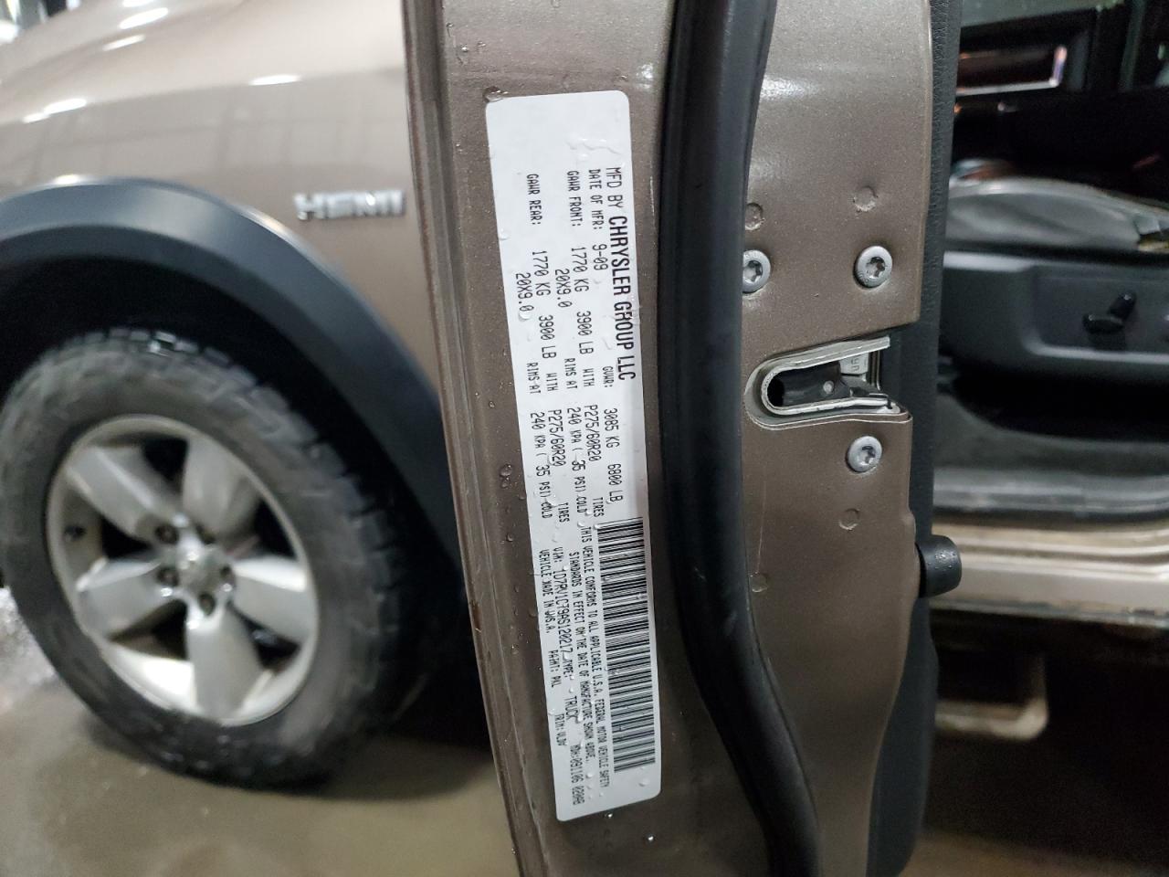 2010 Dodge RAM - Image 13