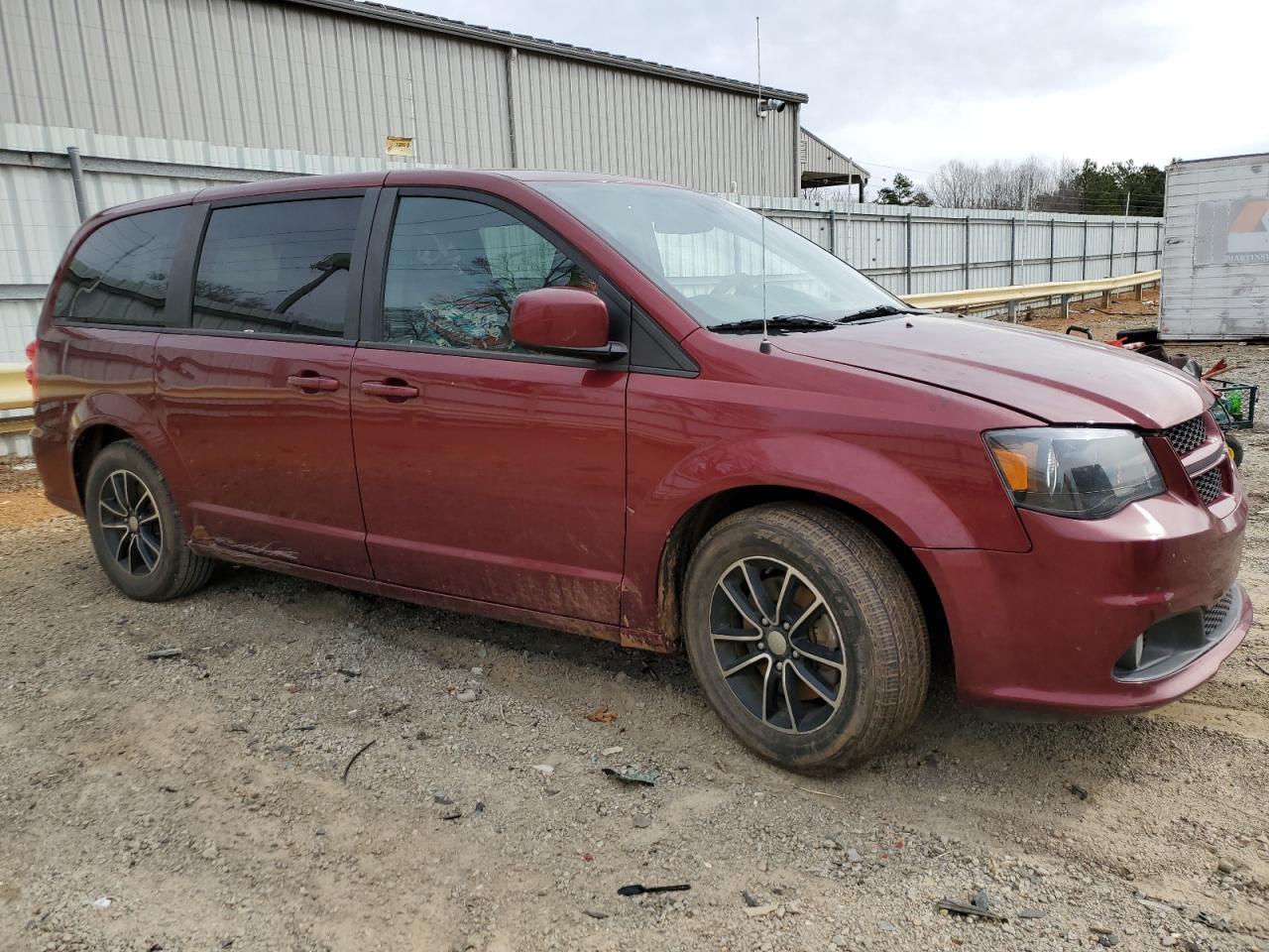 2019 Dodge Caravan - Image 4