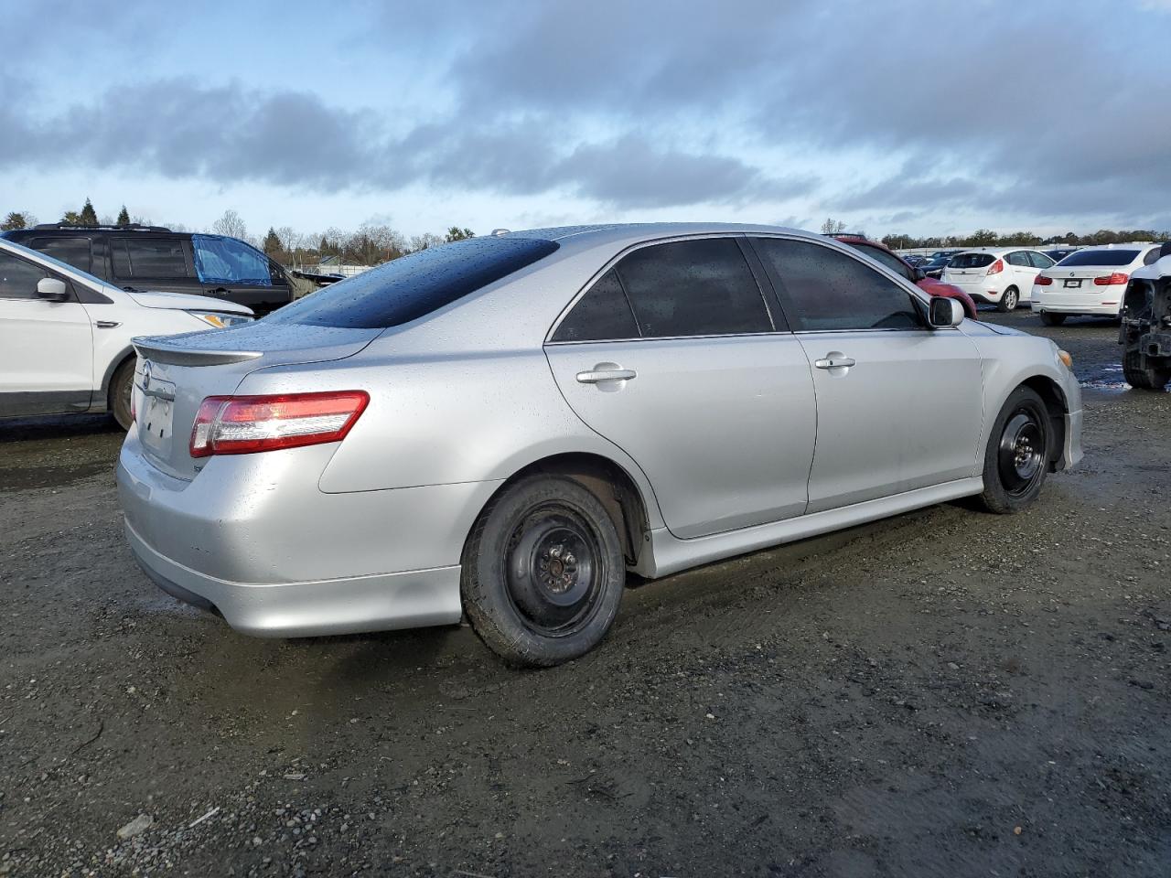 2011 Toyota Camry - Image 3