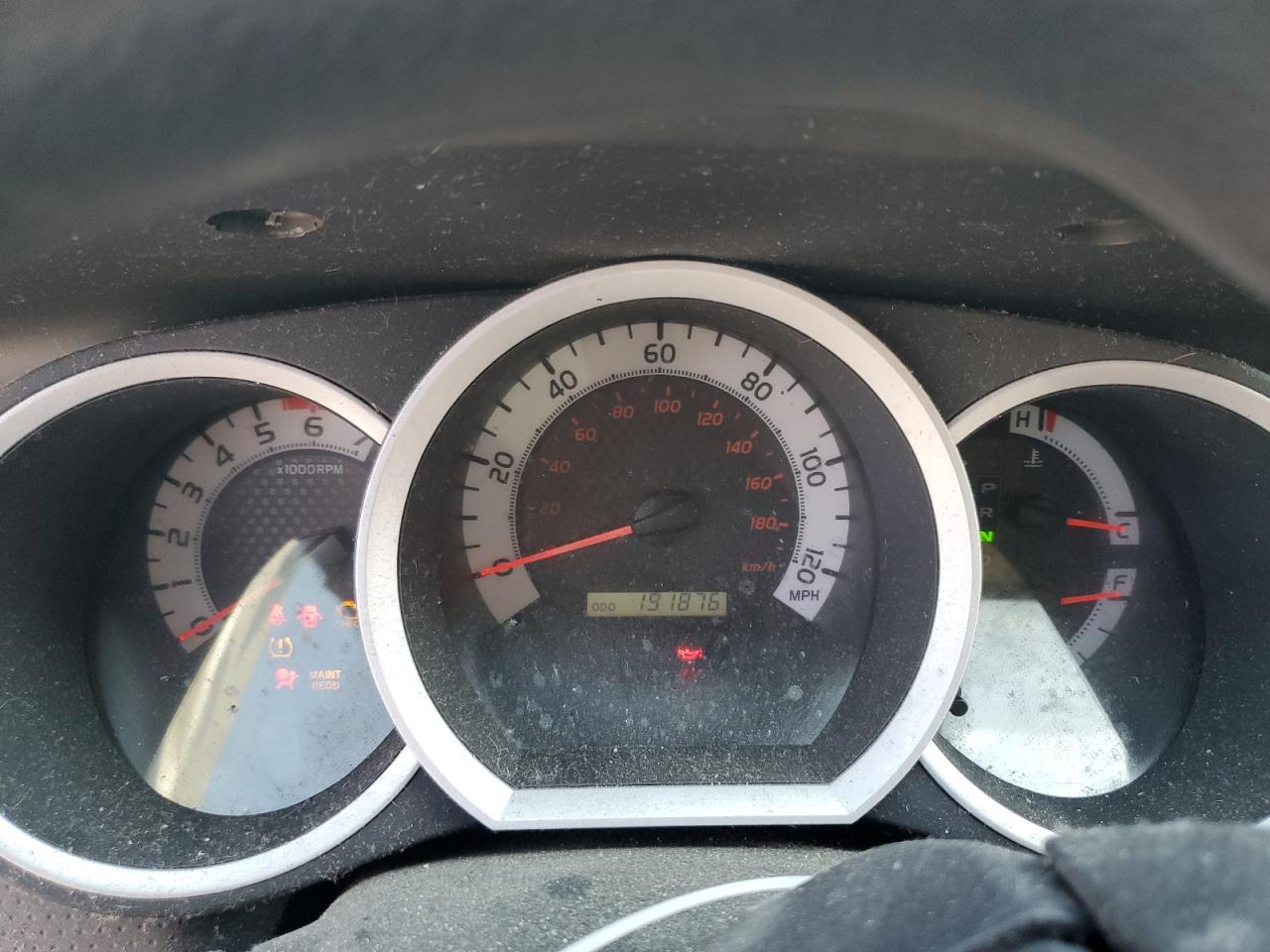 2014 Toyota Tacoma - Image 9