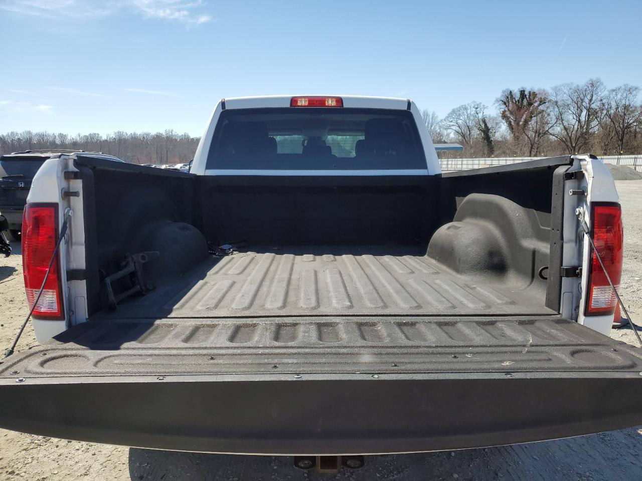 2019 RAM 1500 - Image 6