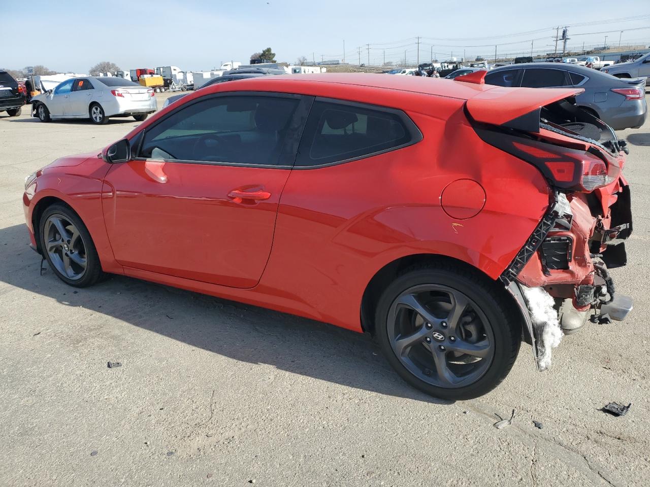 2019 Hyundai Veloster - Image 2