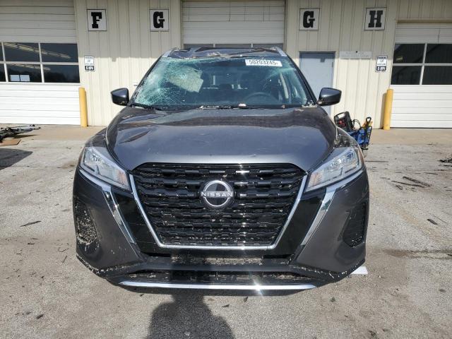  NISSAN KICKS 2024 Szary