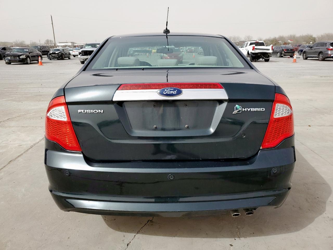 2010 Ford Fusion - Image 6