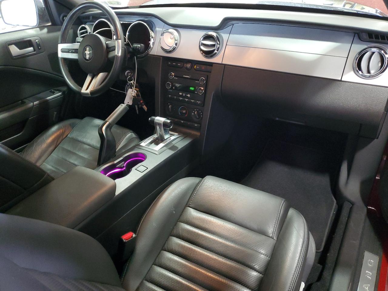 2008 Ford Mustang - Image 8