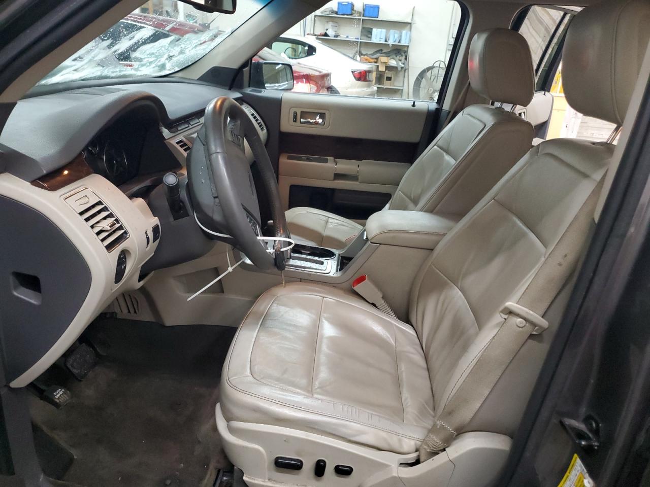 2010 Ford Flex - Image 7