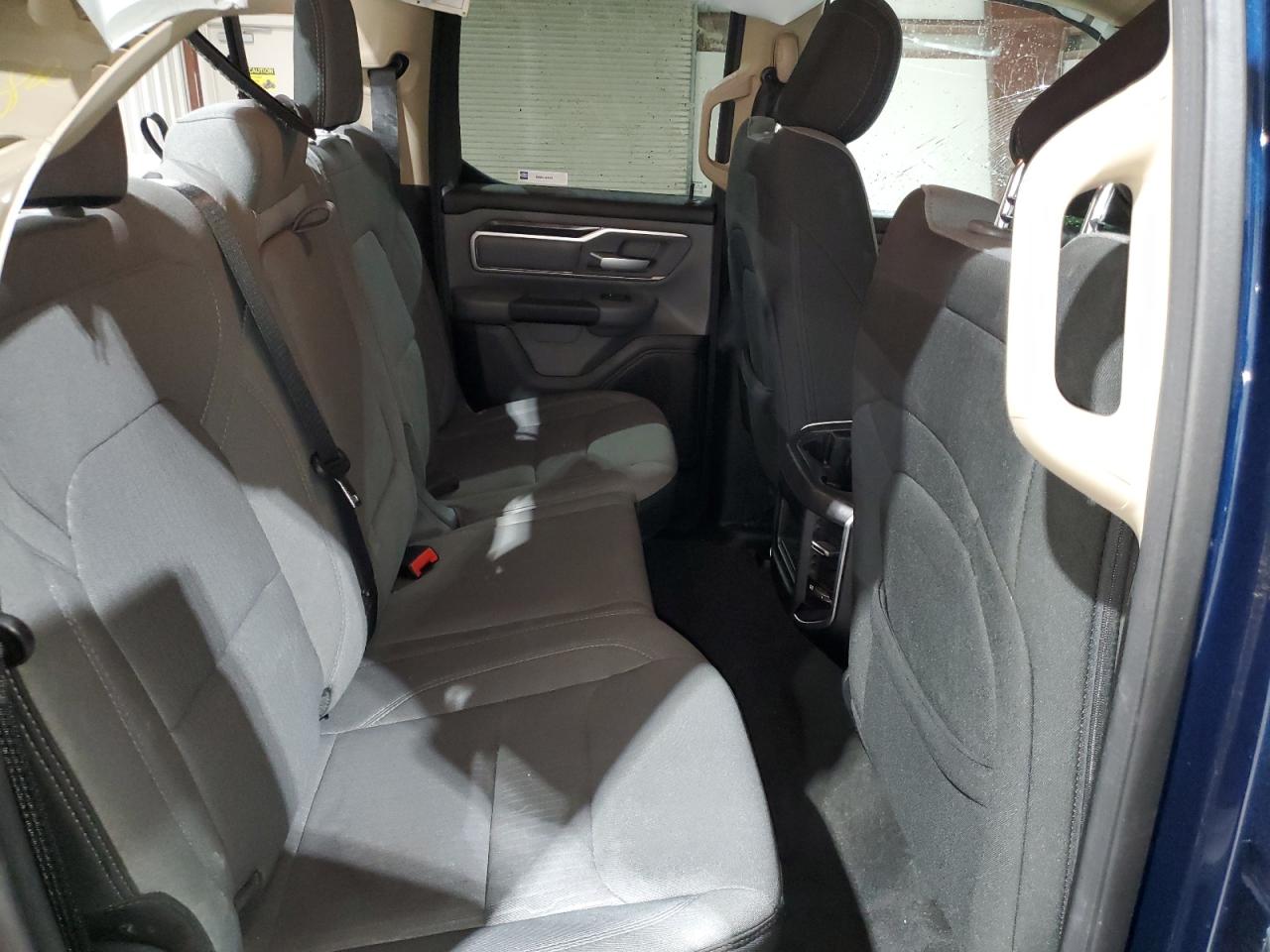 2020 RAM 1500 - Image 10