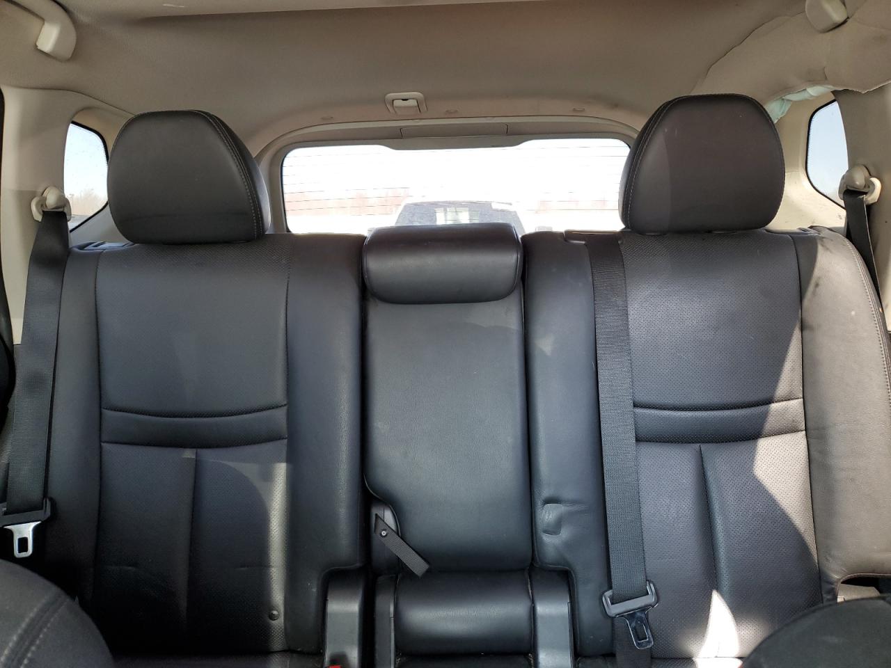 2015 Nissan Rogue - Image 10