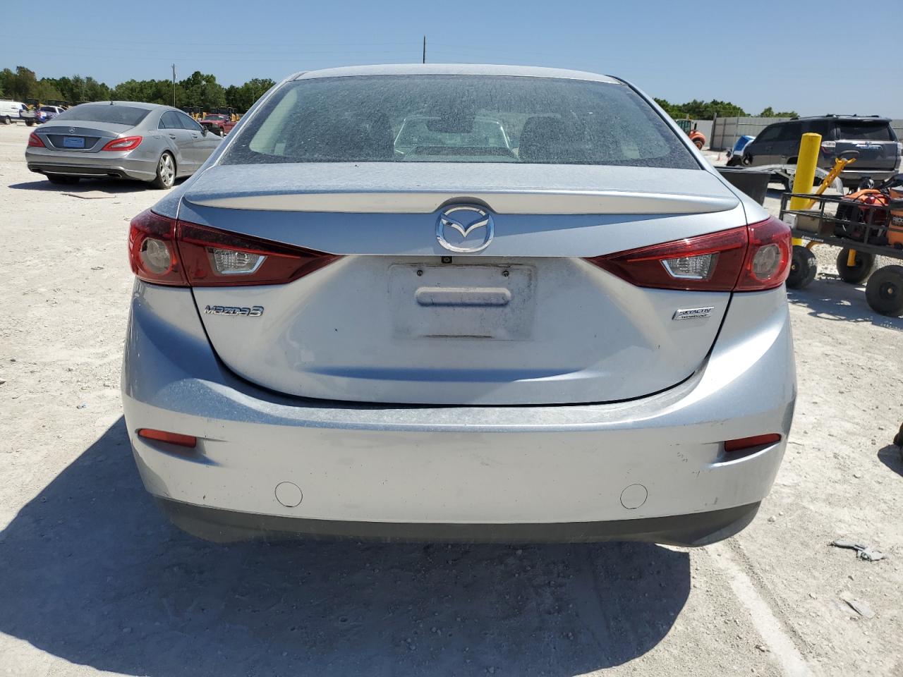 2018 Mazda 3 - Image 6