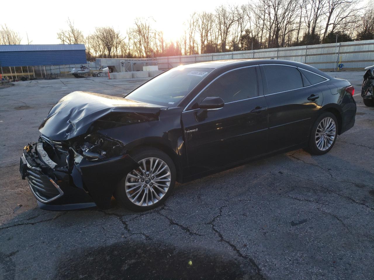 2020 Toyota Avalon - Image 1