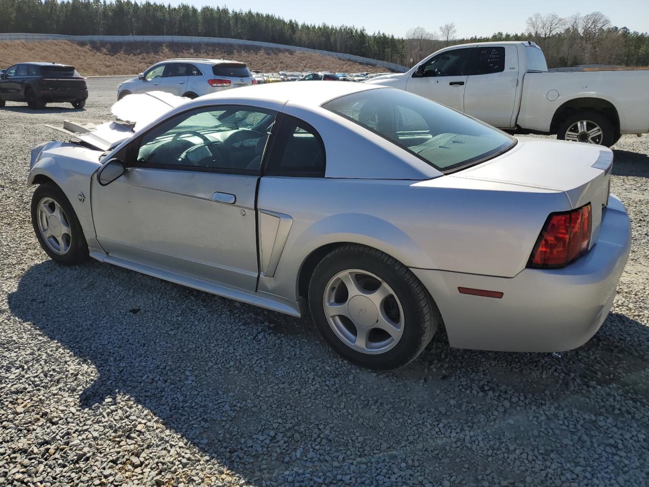 2004 Ford Mustang - Image 2