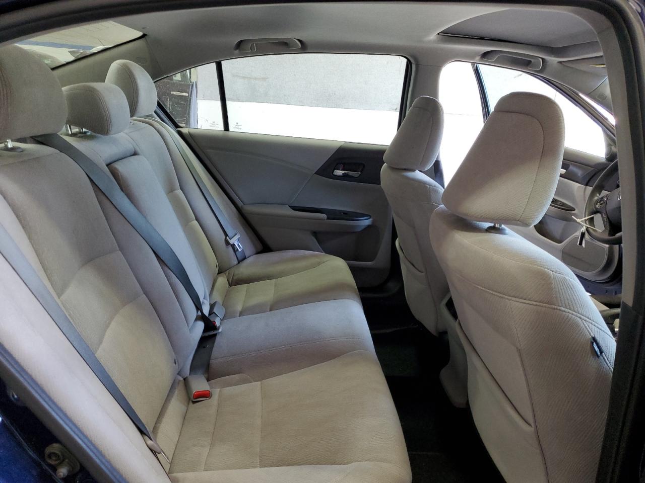 2015 Honda Accord - Image 10