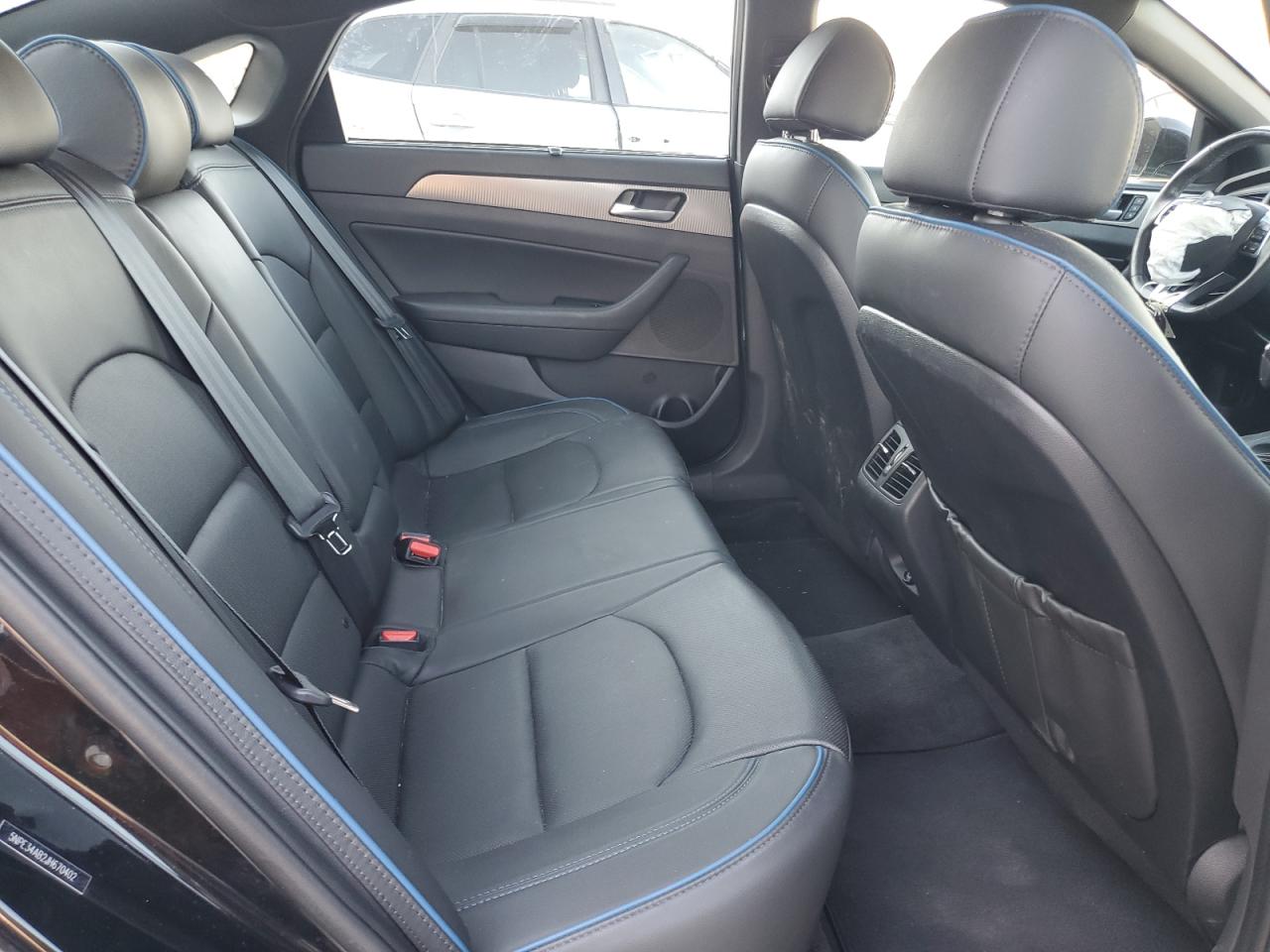 2018 Hyundai Sonata - Image 10