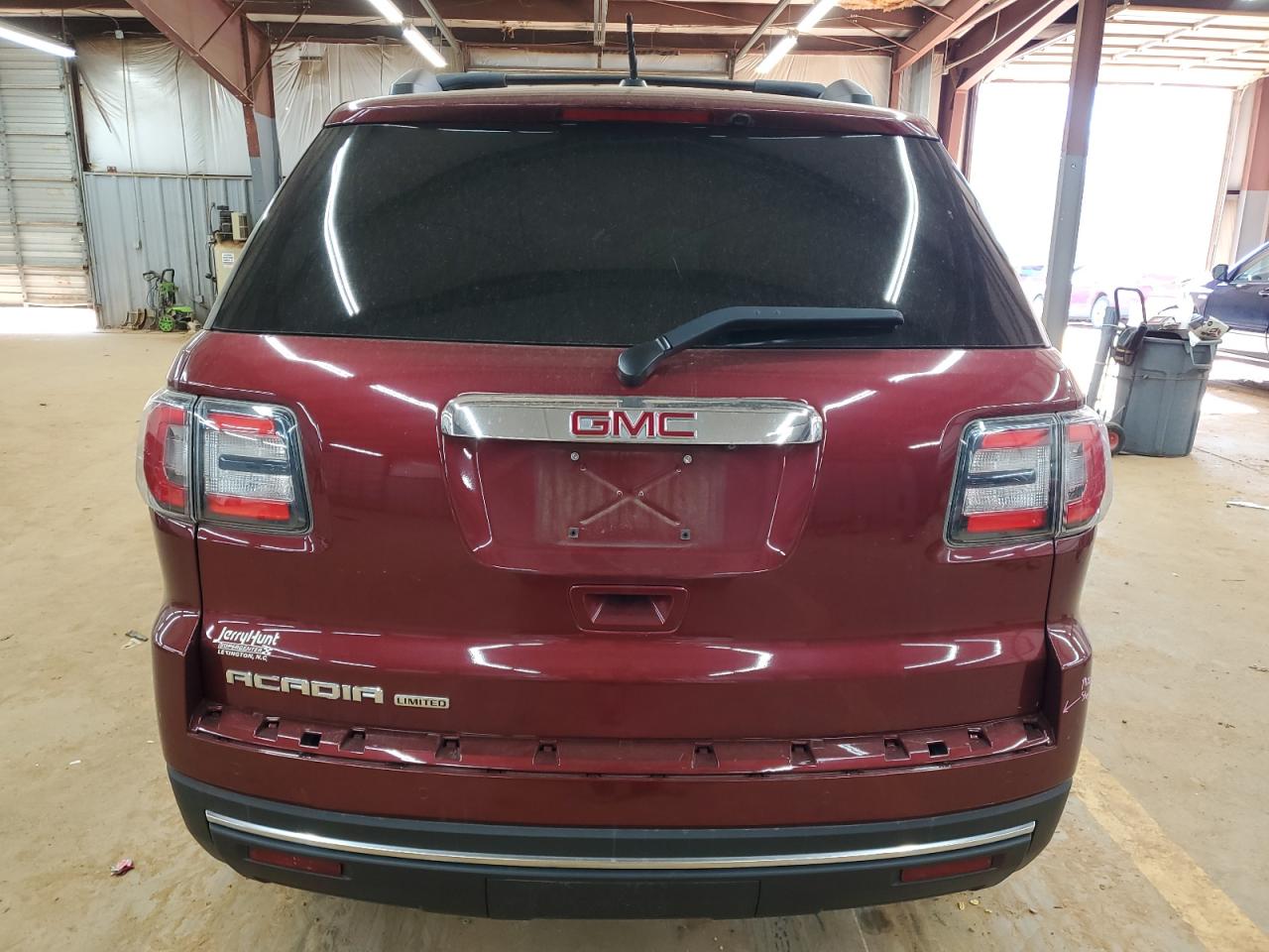 2017 GMC Acadia - Image 6