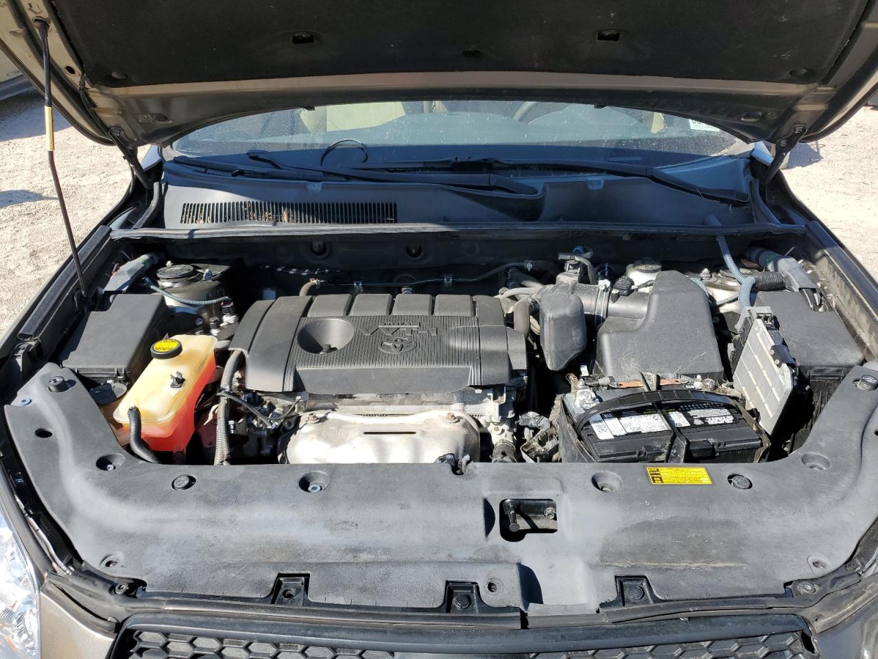 2011 Toyota RAV 4 - Image 12