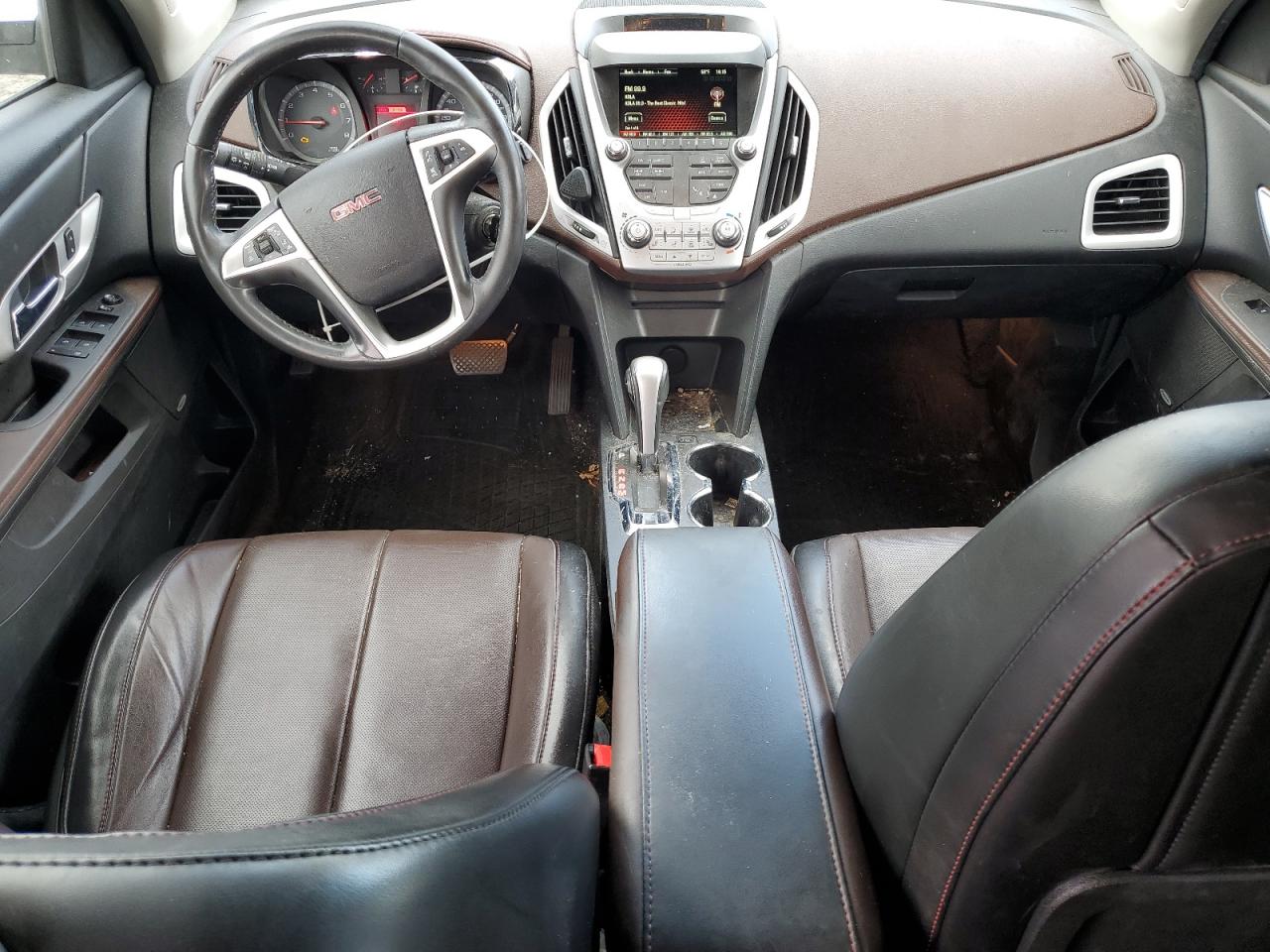 2015 GMC Terrain - Image 8