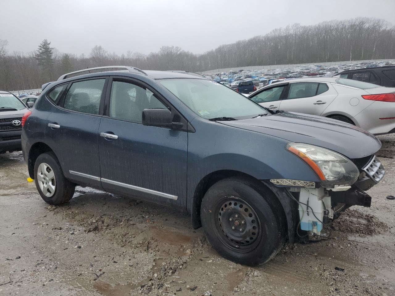 2014 Nissan Rogue - Image 4