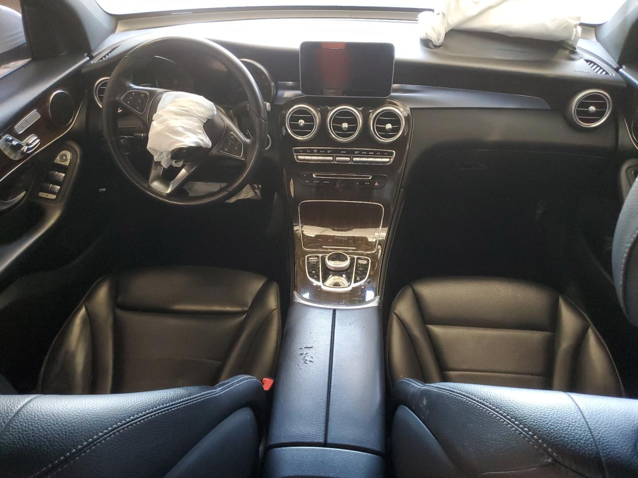 2019 Mercedes-Benz GLC - Image 8