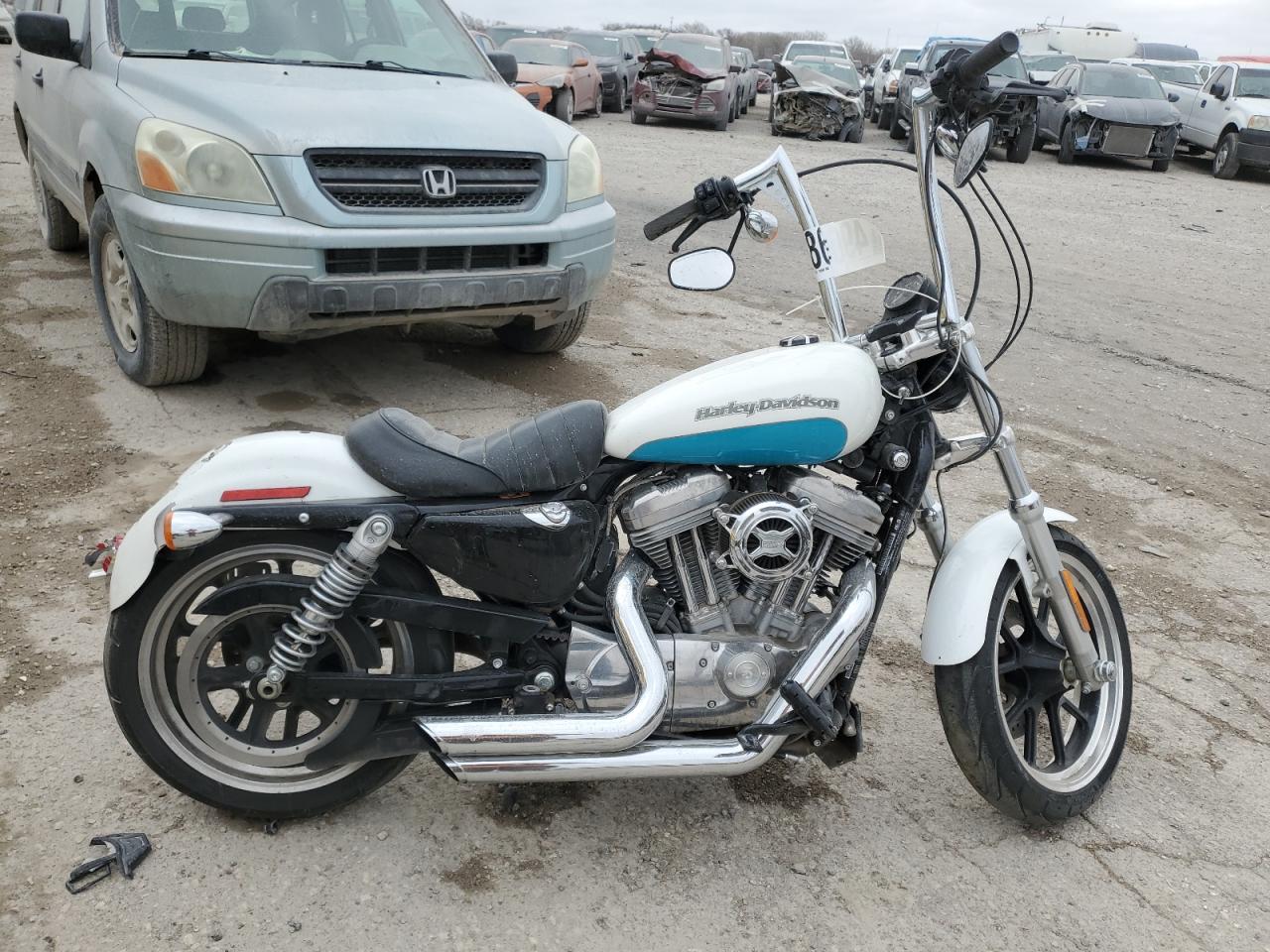 Wichita, KS에서 판매 중인 2017 Harley-Davidson Xl883 Superlow - Rear End