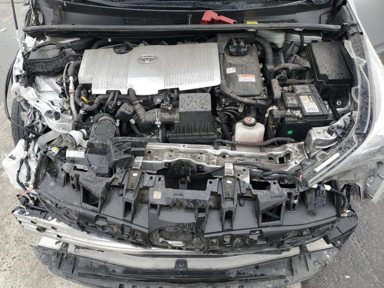 2017 Toyota Prius - Image 11
