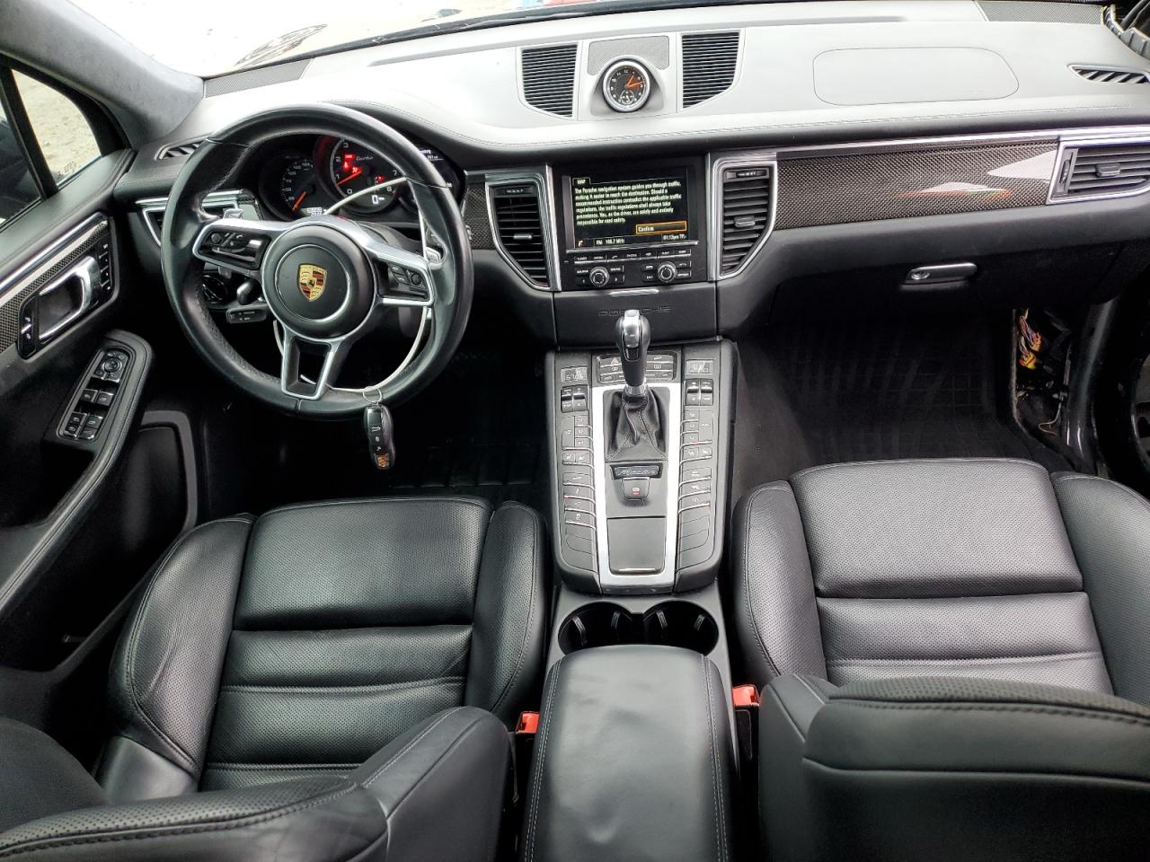 2016 Porsche Macan - Image 8