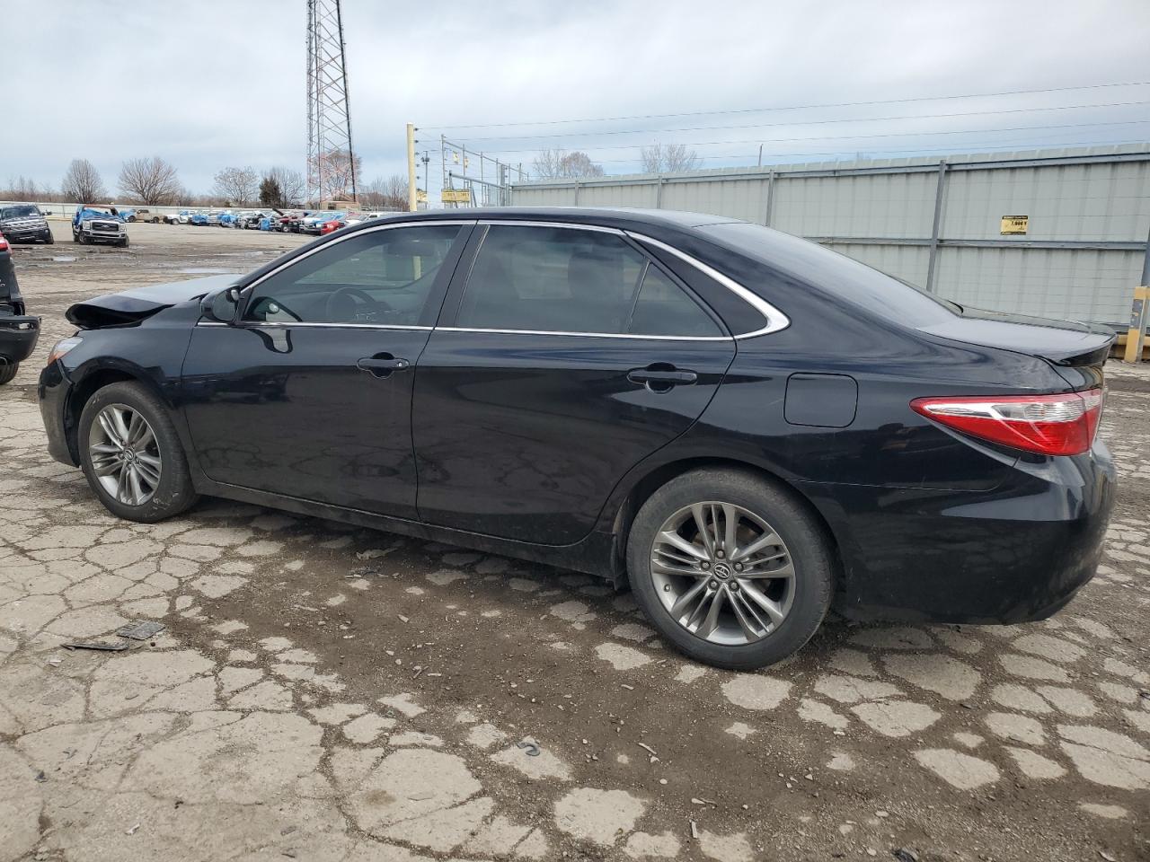 2015 Toyota Camry - Image 2