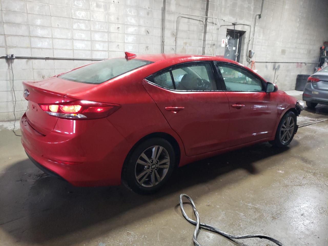 2017 Hyundai Elantra - Image 3