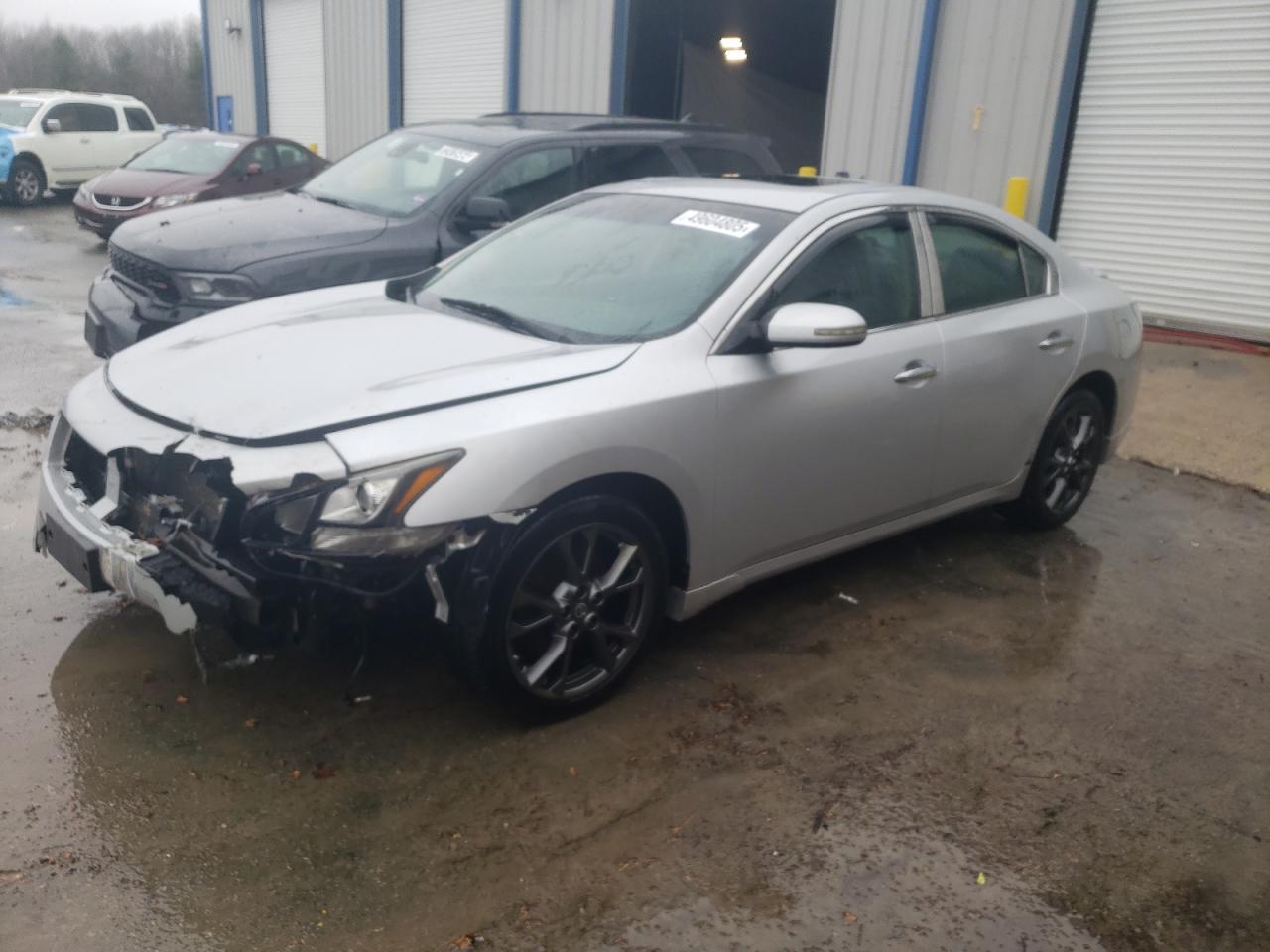 2014 Nissan Maxima S for Sale in North Billerica, MA - Front End