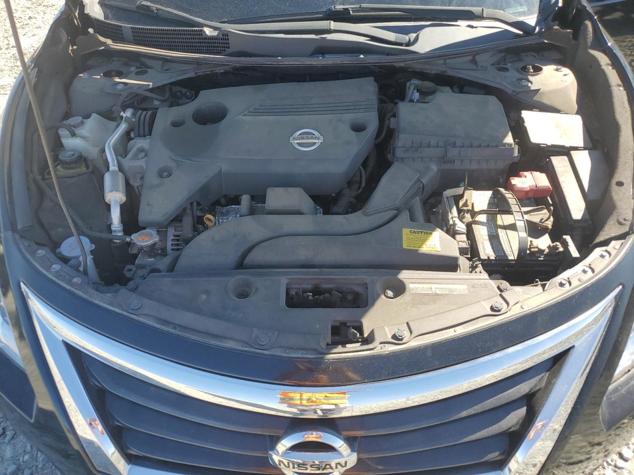 2015 Nissan Altima - Image 11