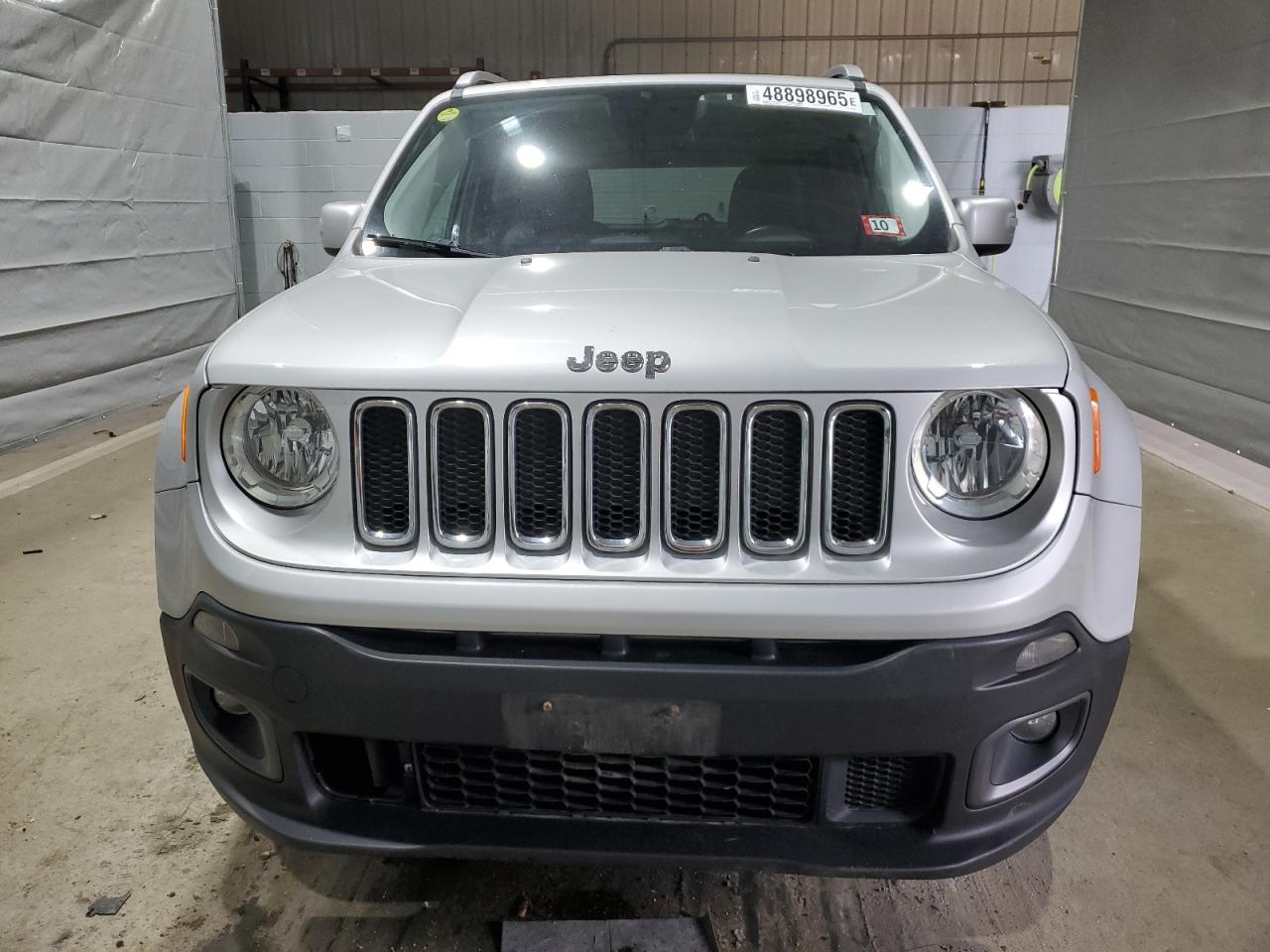 2017 Jeep Renegade - Image 5