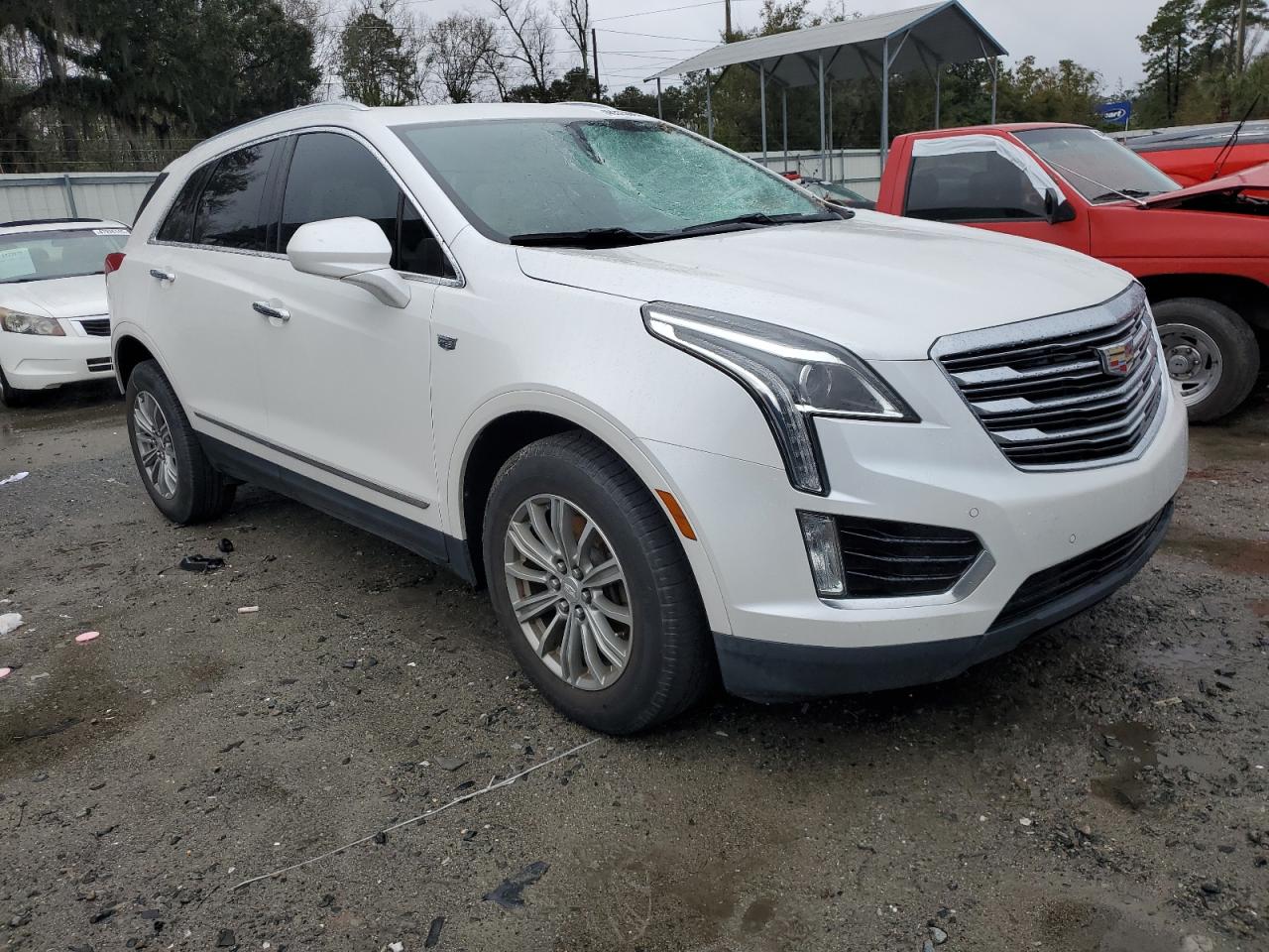2017 Cadillac XT5 - Image 4