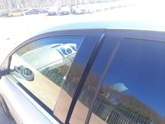 2012 FORD MONDEO ZET