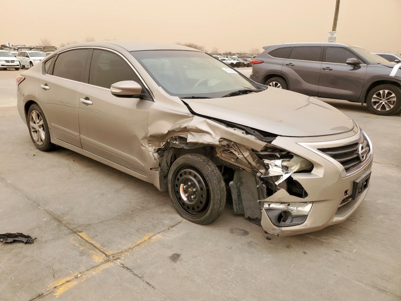 2014 Nissan Altima - Image 4