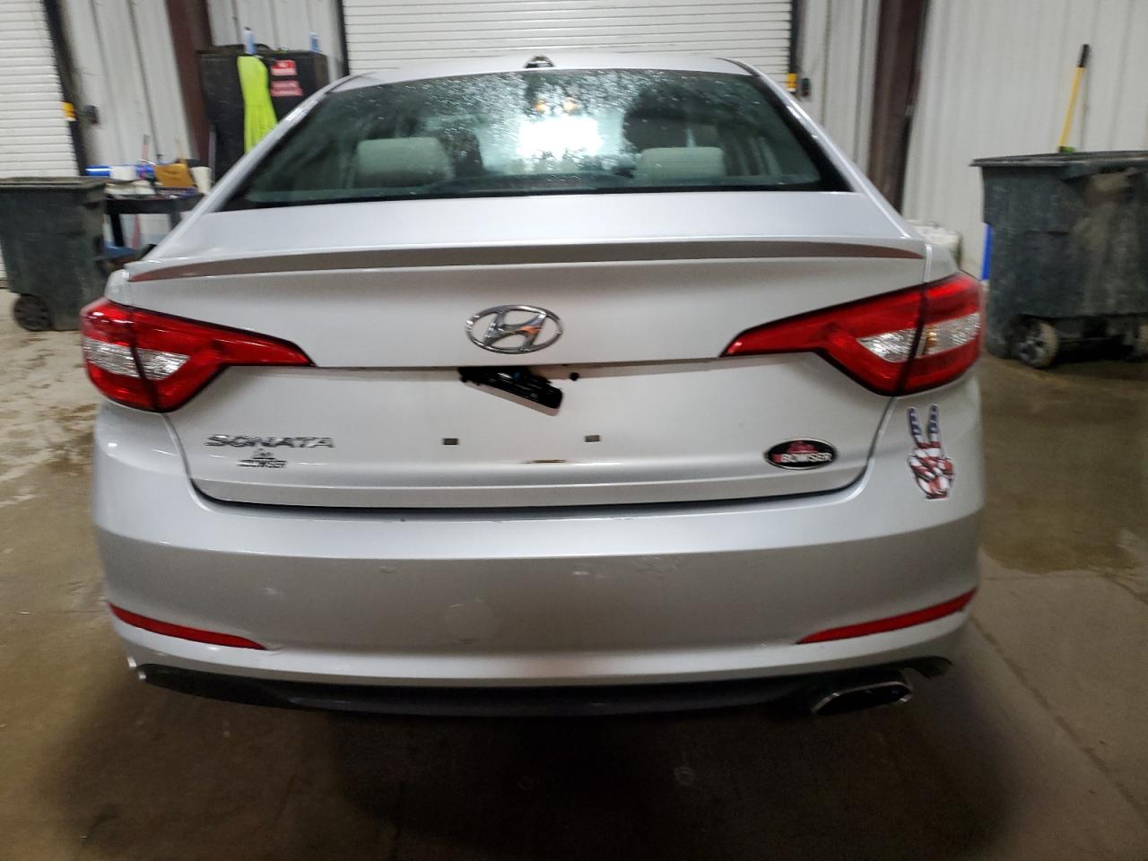 2016 Hyundai Sonata - Image 6