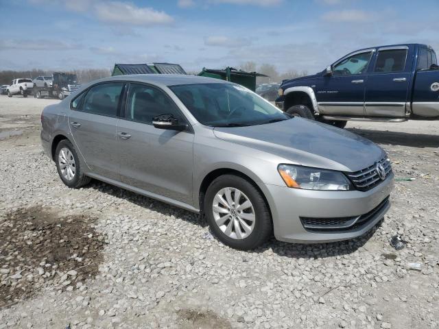  VOLKSWAGEN PASSAT 2012 Серебристый