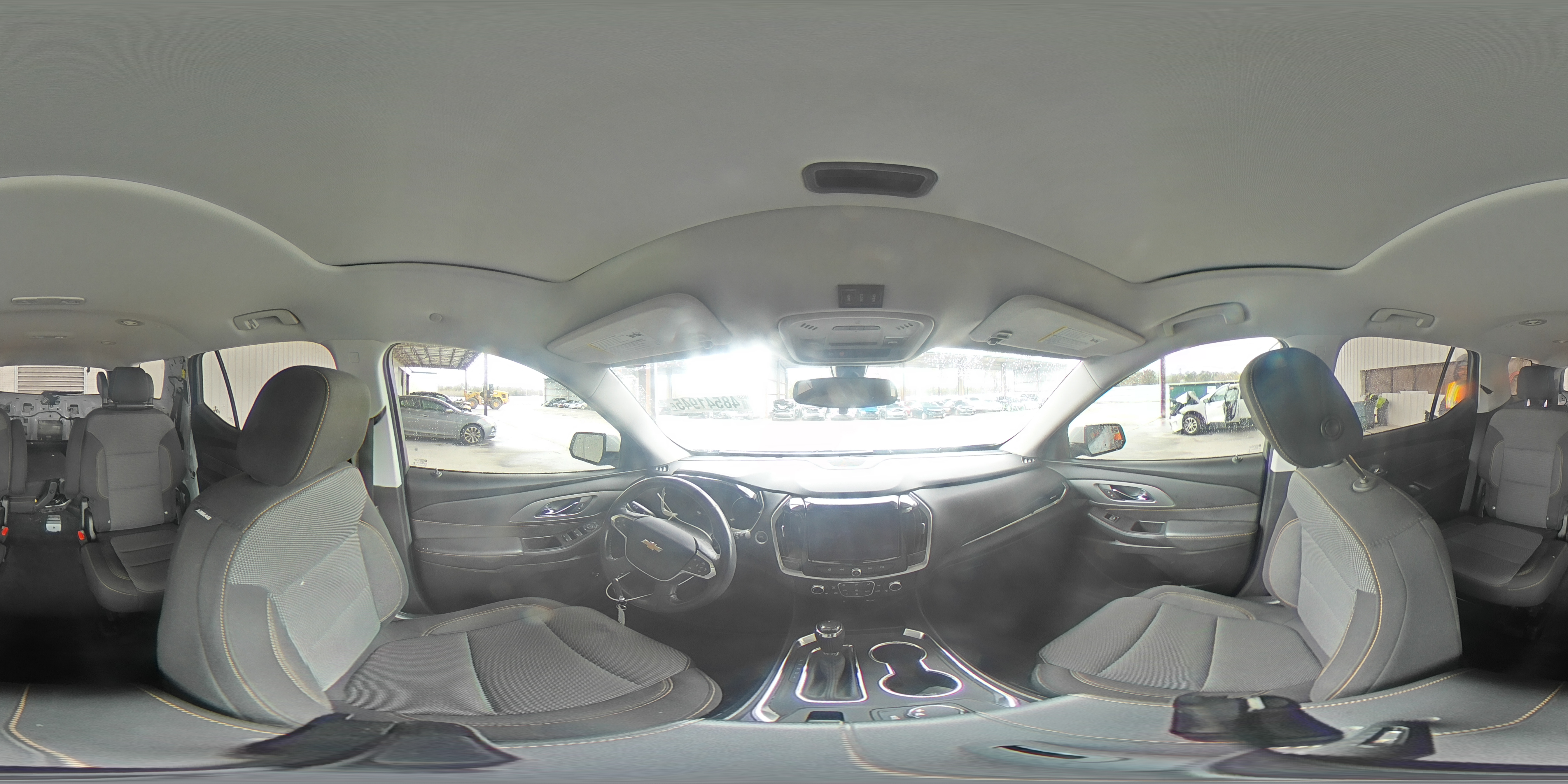 2019 Chevrolet Traverse - Image 12