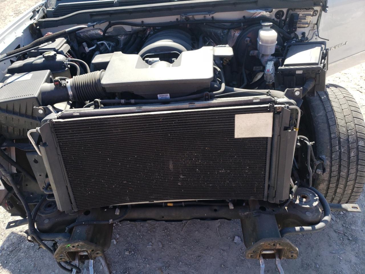 2018 GMC Sierra - Image 13