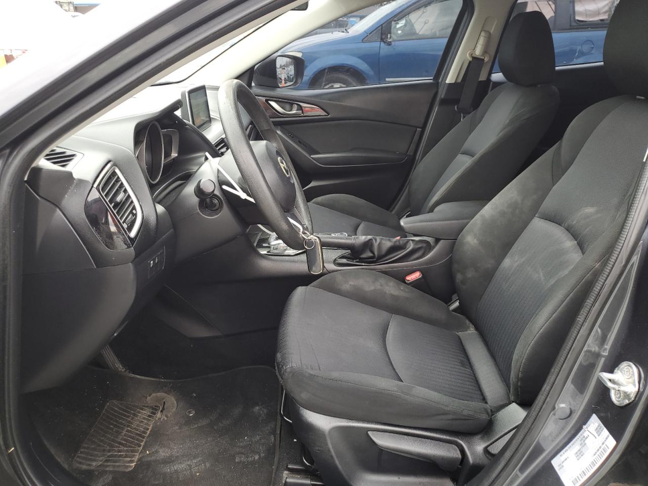 2015 Mazda 3 - Image 7