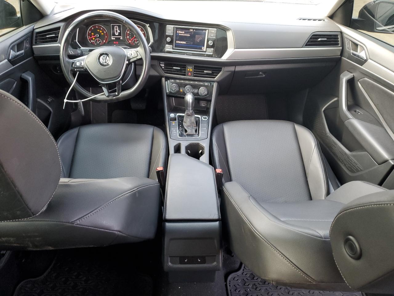 2019 Volkswagen Jetta - Image 8