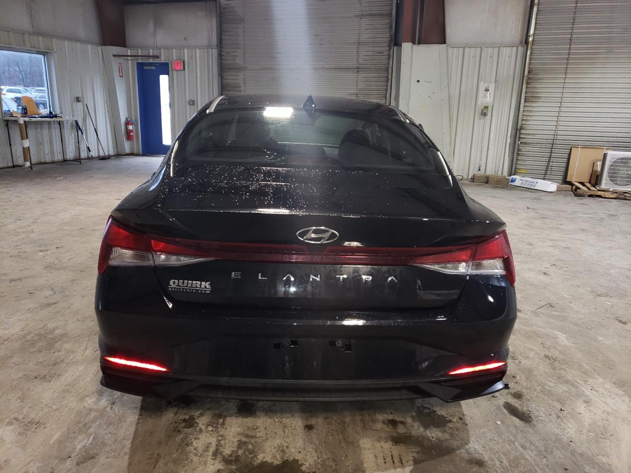 2023 Hyundai Elantra - Image 6