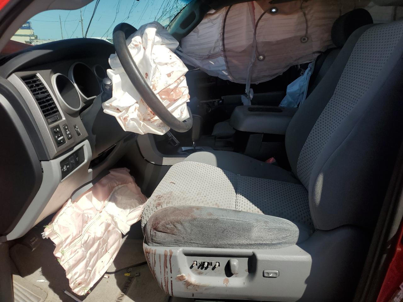 2010 Toyota Tundra - Image 7