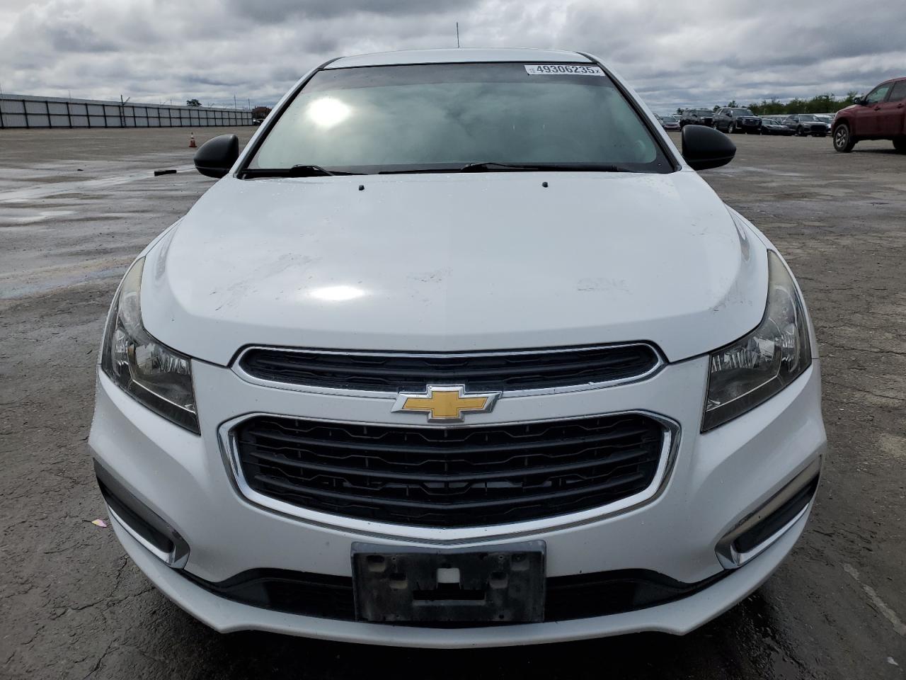 2016 Chevrolet Cruze - Image 5