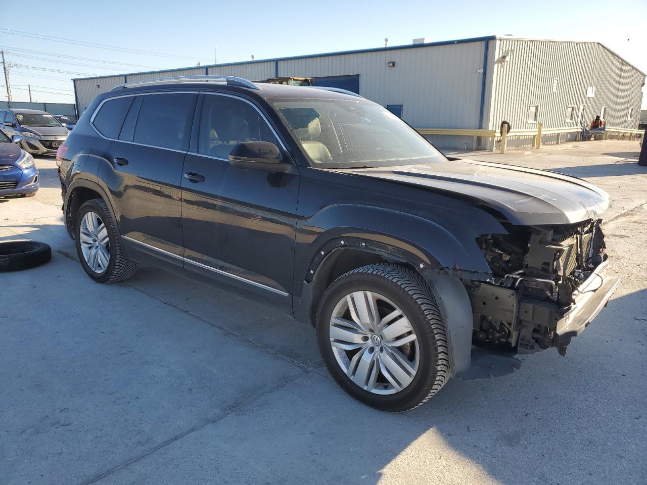 2018 Volkswagen Atlas - Image 4